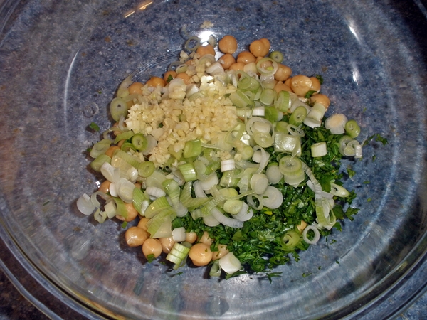 Lemony Chickpea and Herb Wheat Berry Salad recipe