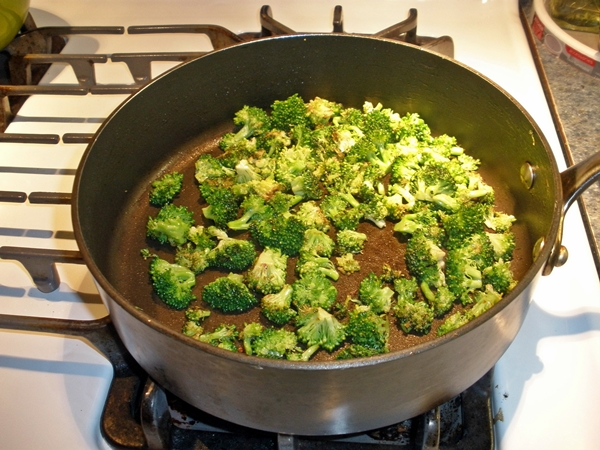 Bacon and Broccoli Rice Bowls recipe